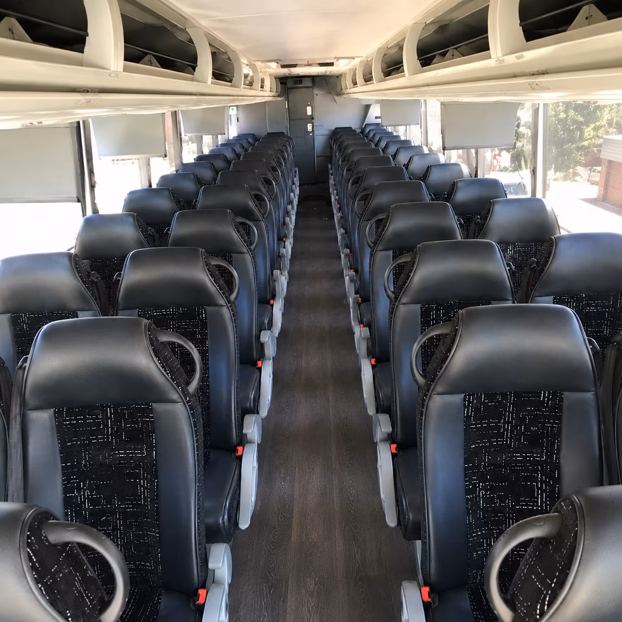 charter buses for seaworld san antonio and west side field trips