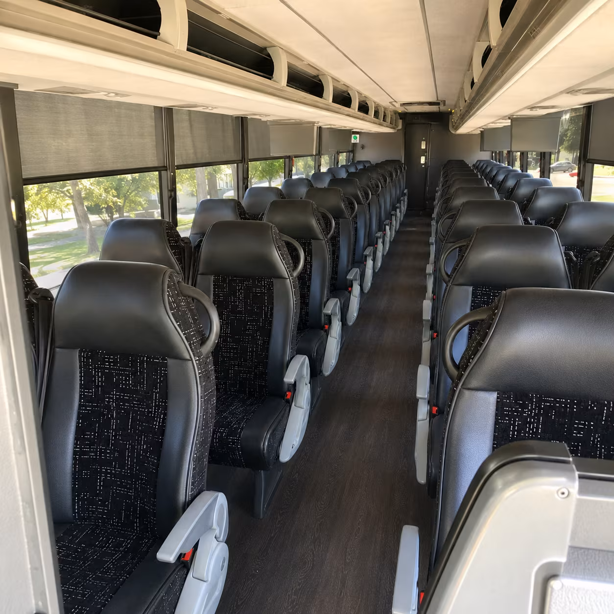 corporate charter bus rentals for multi city texas business travel