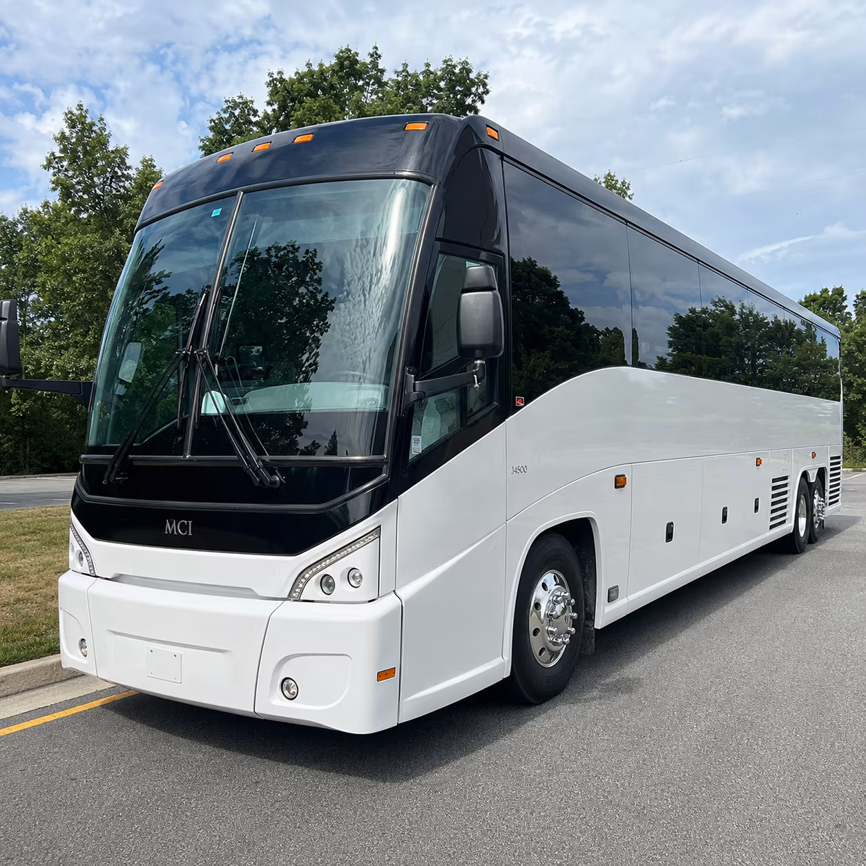long distance bus rentals from san antonio to houston