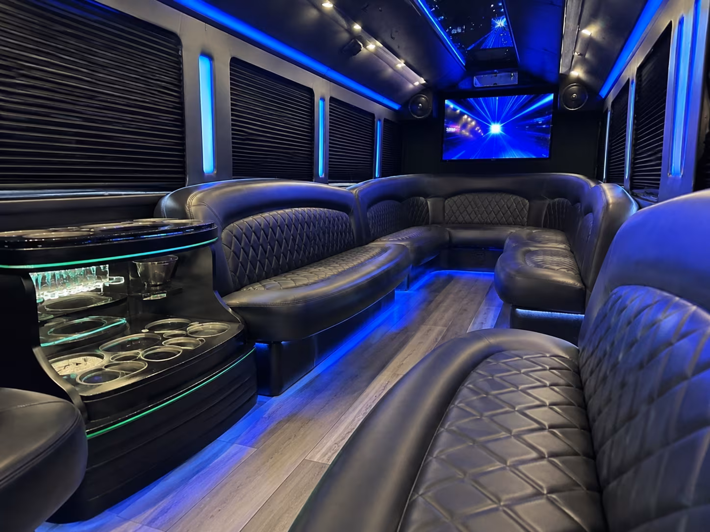 party buses for san antonio proms near loop 1604 and stone oak