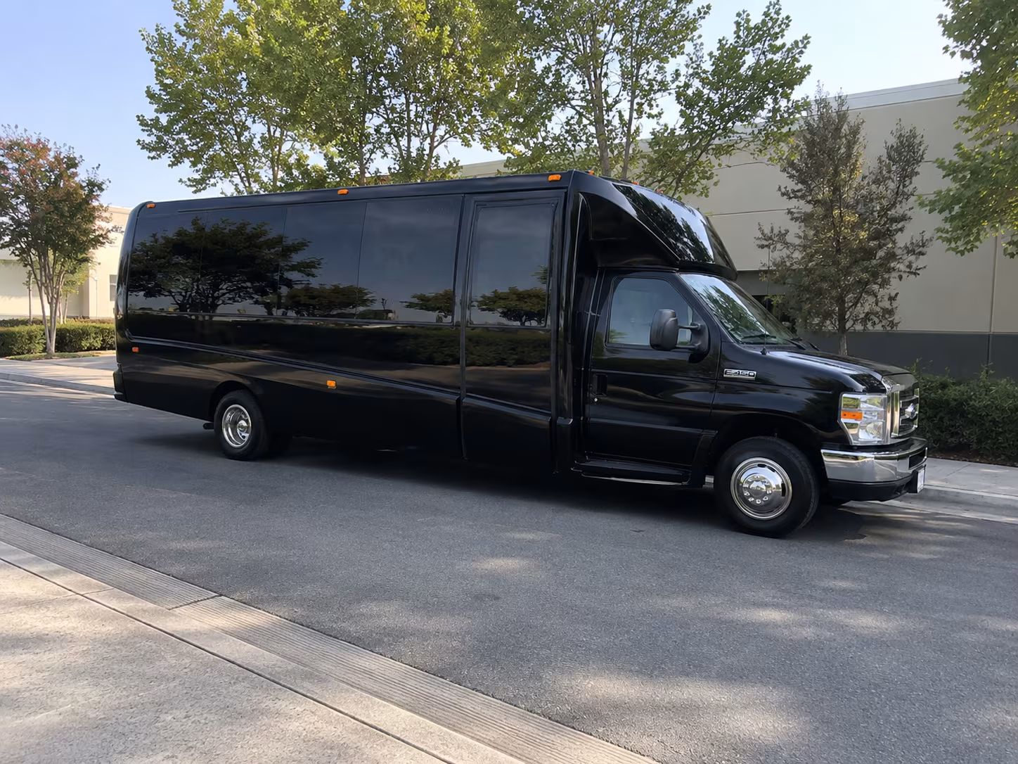 san antonio new years eve party bus rental