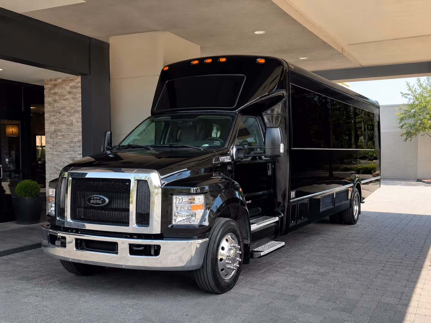 san antonio party bus rental 3