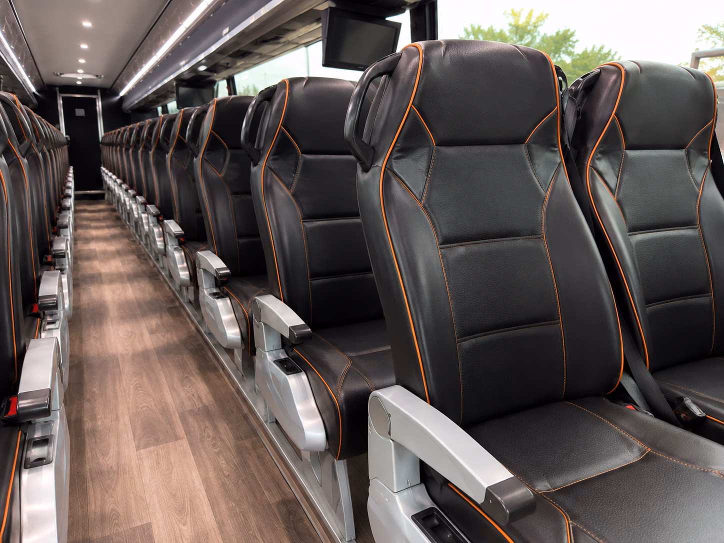 shuttle buses between san antonio river walk hotels and your ceremony venue